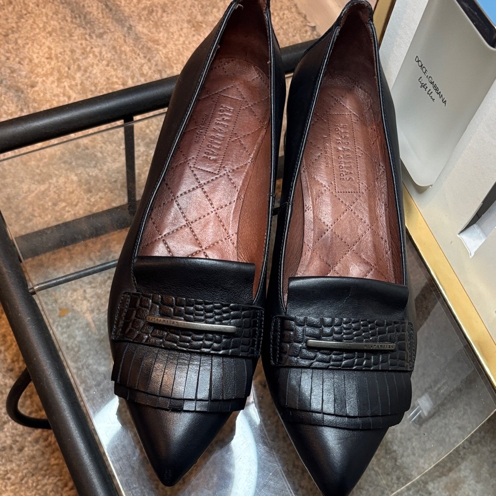 Chic Black Leather Loafers - Picture 2 of 5
